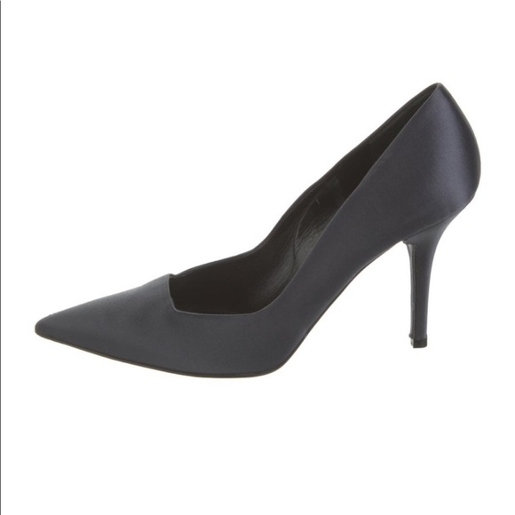 Dolce & Gabbana Satin Pointed Toe Heels - Picture 2 of 15